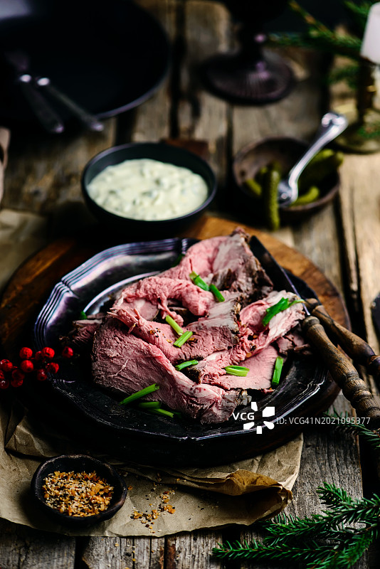 鞑靼沙司烤牛肉图片素材