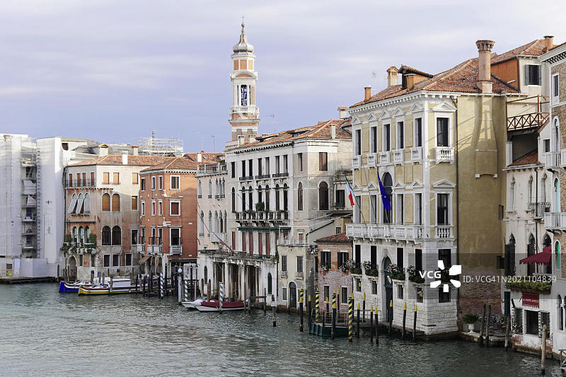 意大利威尼斯里亚托桥大运河景观图片素材