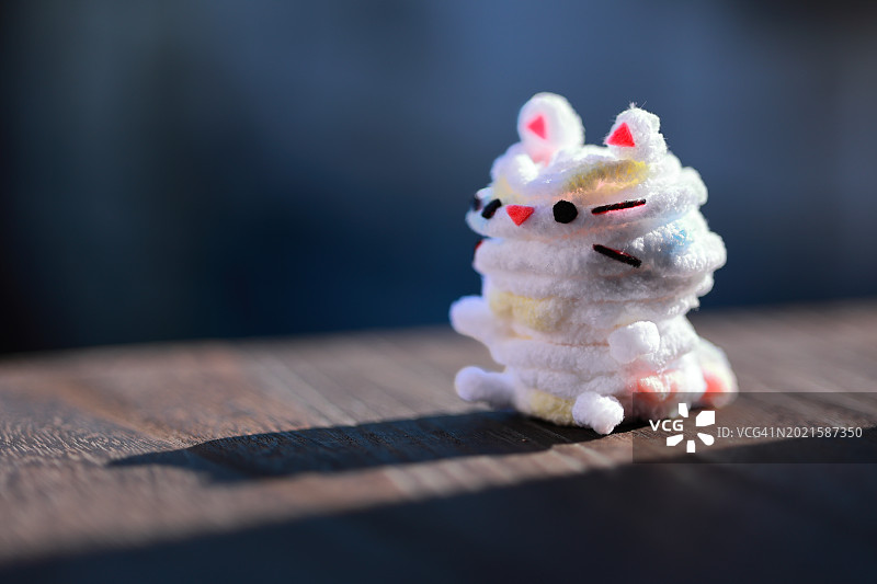 可爱手工小猫咪毛绒玩具图片素材
