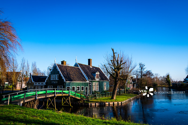 荷兰赞斯塔德赞斯堡的历史建筑群图片素材