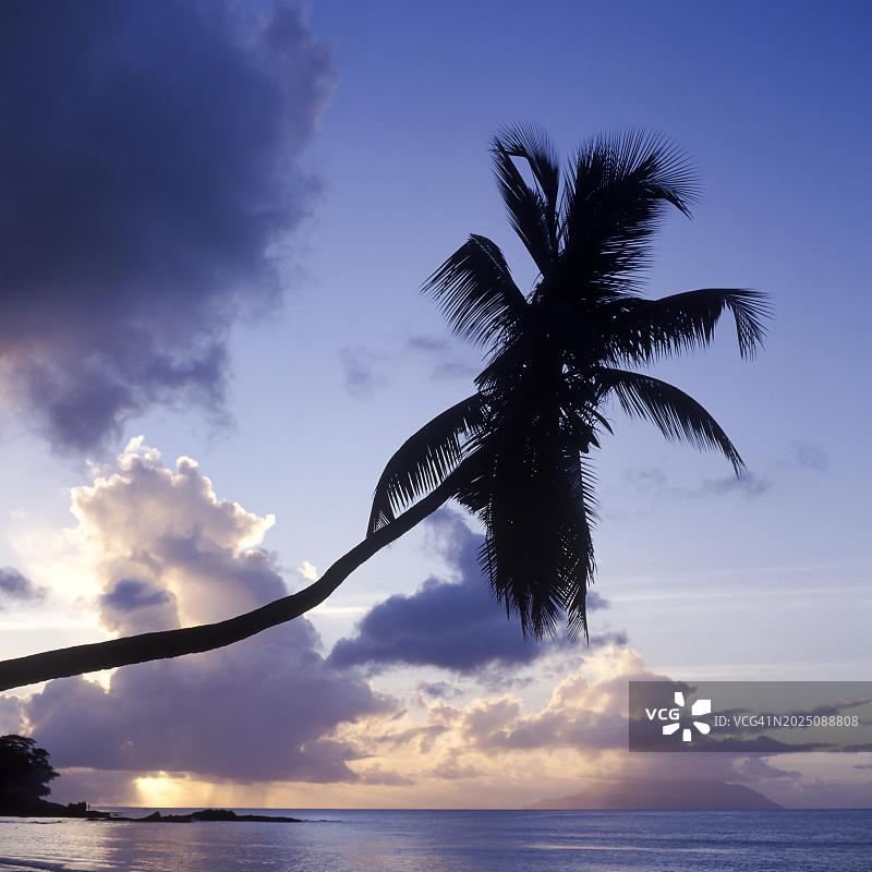 塞舌尔马埃岛的日落，非洲图片素材