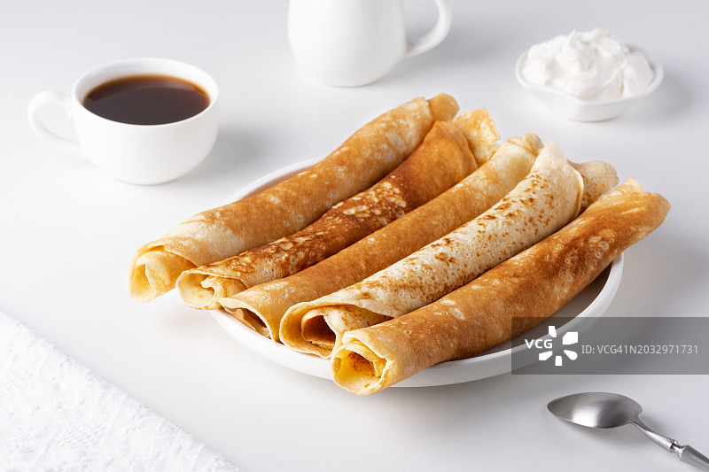 餐桌上的早餐特写图片素材