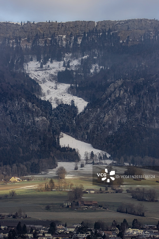 瑞士的风景俯瞰图图片素材