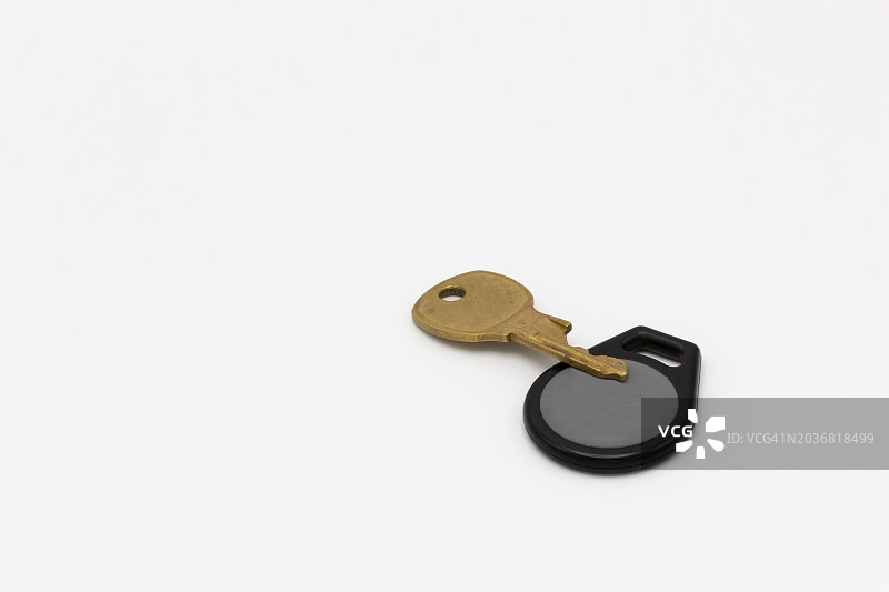 遥控钥匙对比普通钥匙图片素材