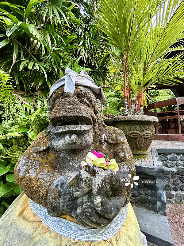 巴厘岛北部班加温泉图片素材