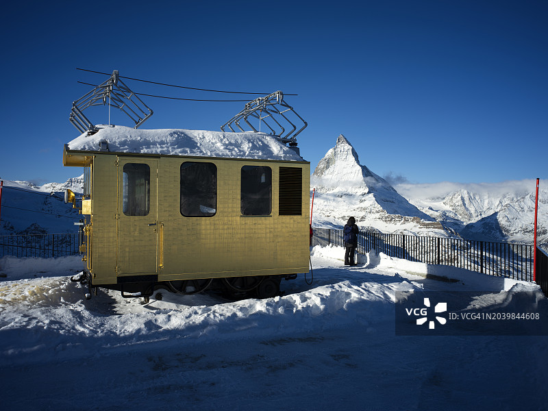马特宏峰戈尔内格拉特金色景点图片素材