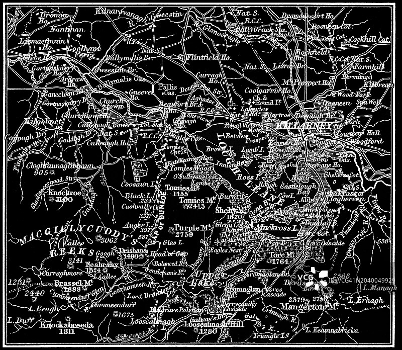 爱尔兰西南部凯里郡基拉尼镇老彩色石印地图 - 位于基拉尼国家公园的 Lough Leane 东北岸图片素材