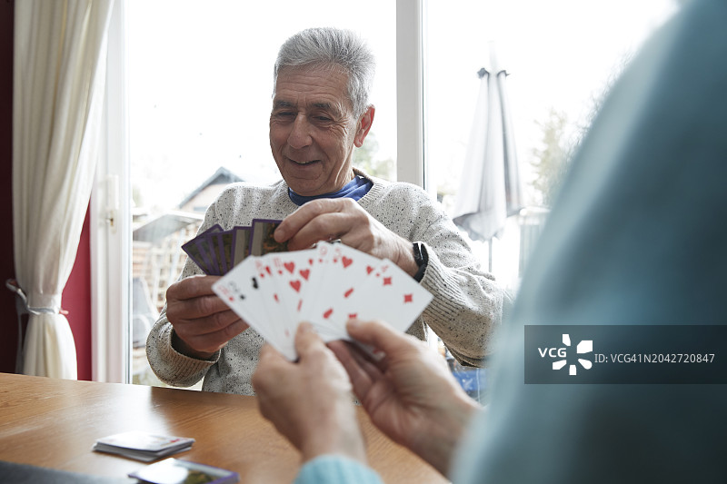 居家老年夫妇图片素材