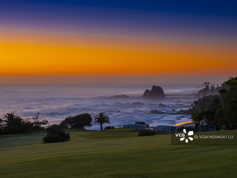 澳大利亚新南威尔士州纳鲁马南海岸的海岸黎明图片素材