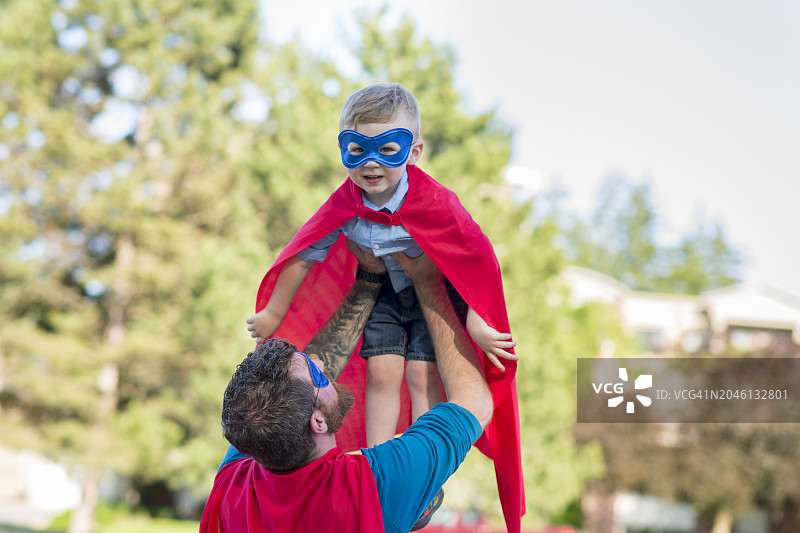 一起玩超级英雄图片素材