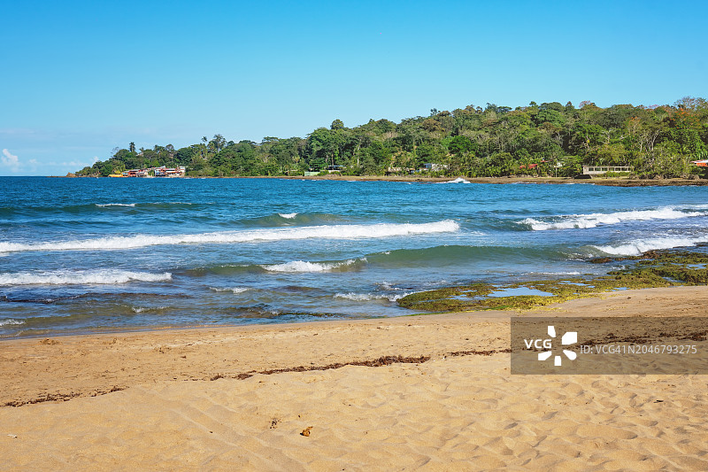 利蒙港博尼塔海滩的景色图片素材