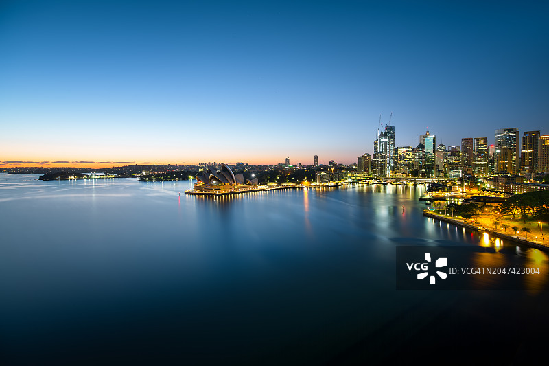 达令港的悉尼歌剧院图片素材