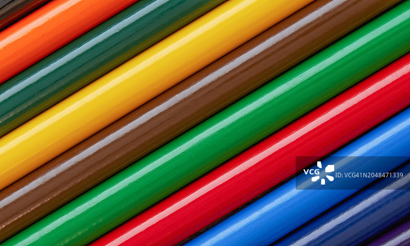 彩虹色彩色铅笔背景图片素材