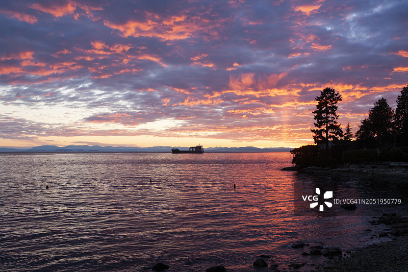 加拿大不列颠哥伦比亚省西温哥华的海岸社区图片素材