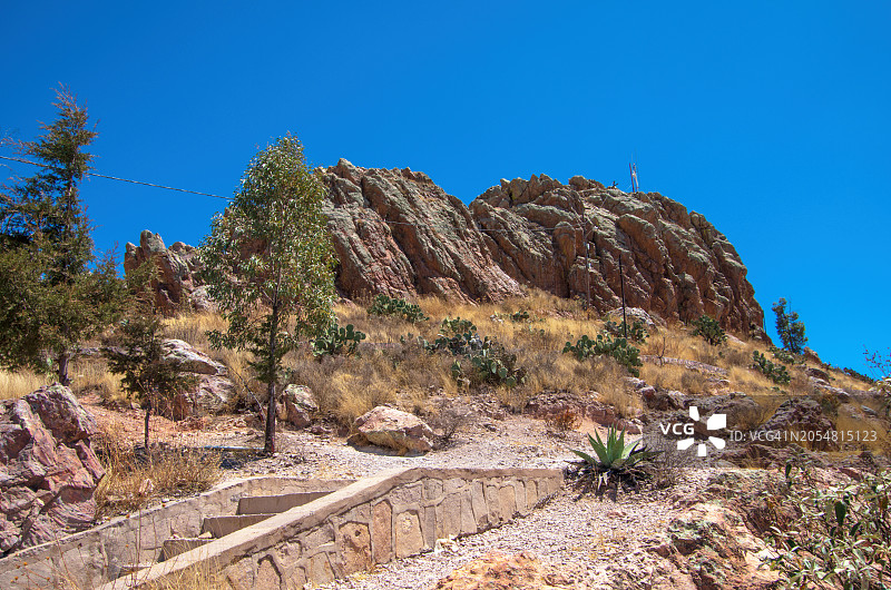 墨西哥萨卡特卡斯州布法山的山峰图片素材