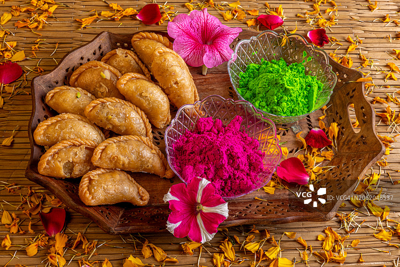 胡里节特色小吃：胡里节的色彩和古吉亚图片素材