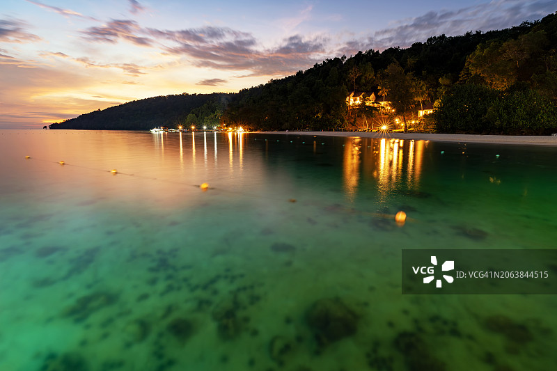 马努干岛日落图片素材