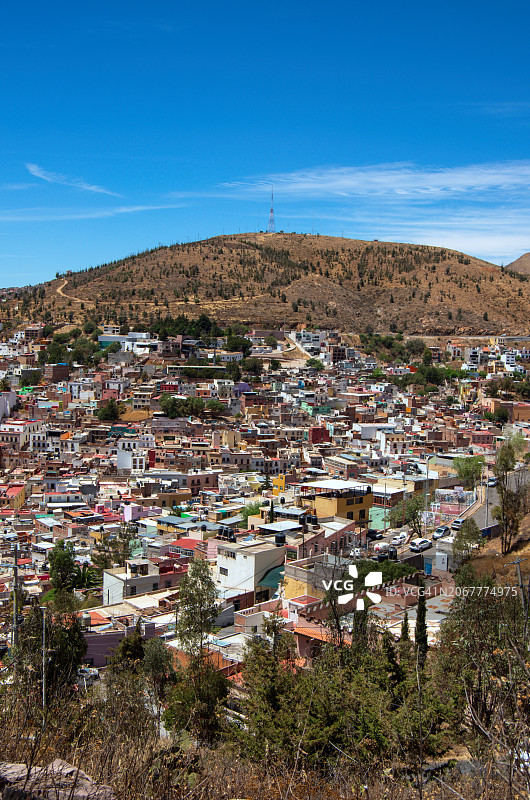 从墨西哥萨卡特卡斯州布法山看到的萨卡特卡斯市图片素材