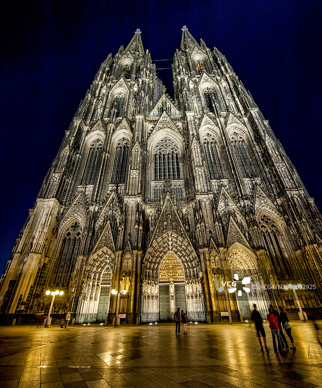 科隆大教堂夜景图片素材