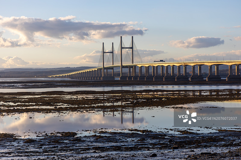 威尔士亲王大桥，位于英国格洛斯特郡/蒙茅斯郡图片素材
