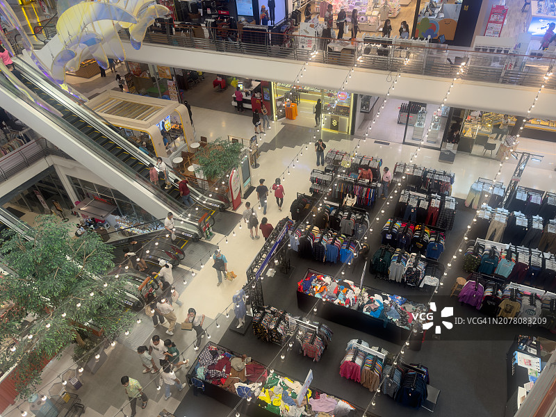 购物中心的人群图片素材