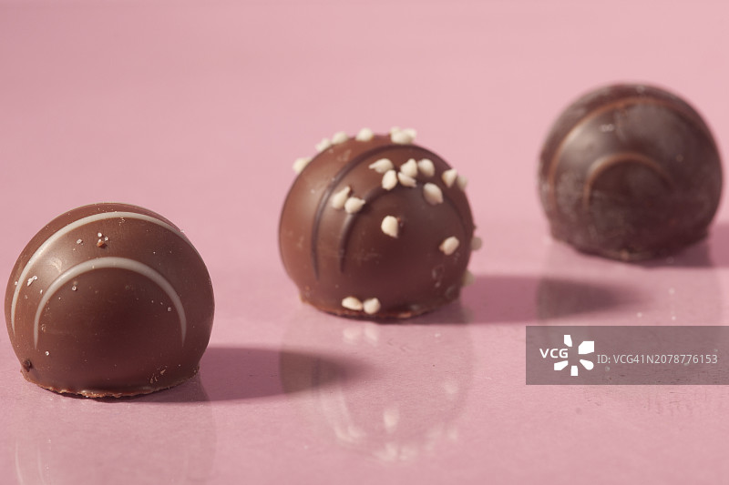 奶油果仁糖图片素材