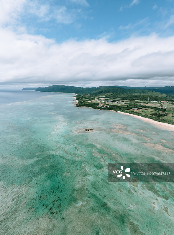 日本冲绳县西表岛鸟瞰图图片素材