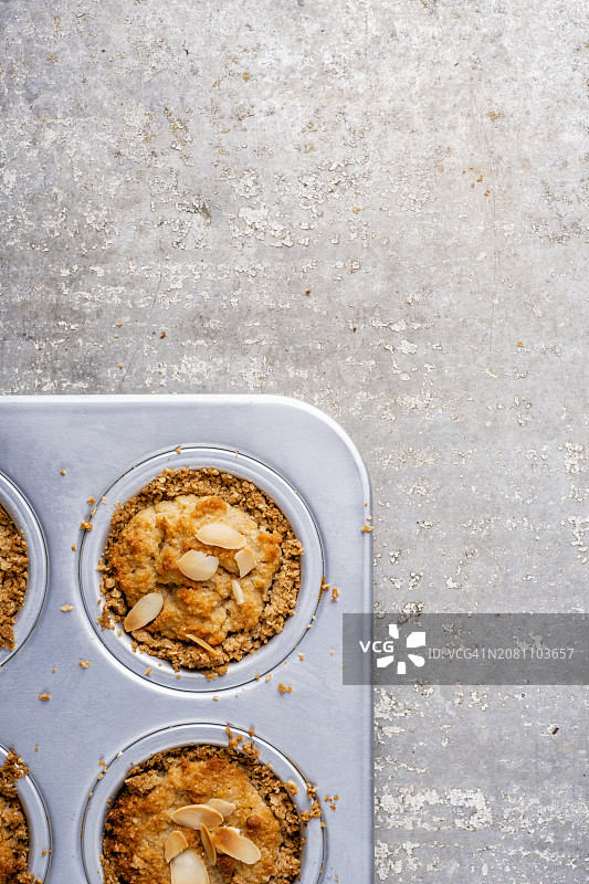 无麸质迷你覆盆子贝克韦尔馅饼图片素材