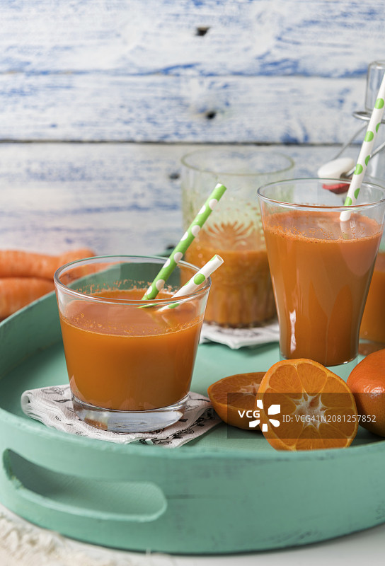 胡萝卜克莱门汀橙汁图片素材