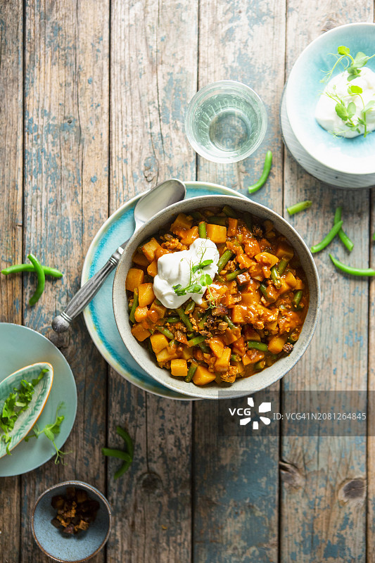 豆子土豆烩菜图片素材