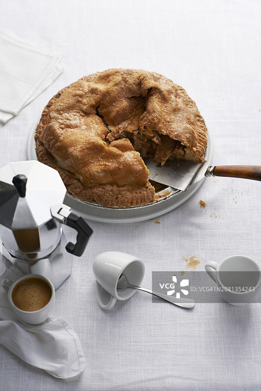 苹果派和浓缩咖啡图片素材
