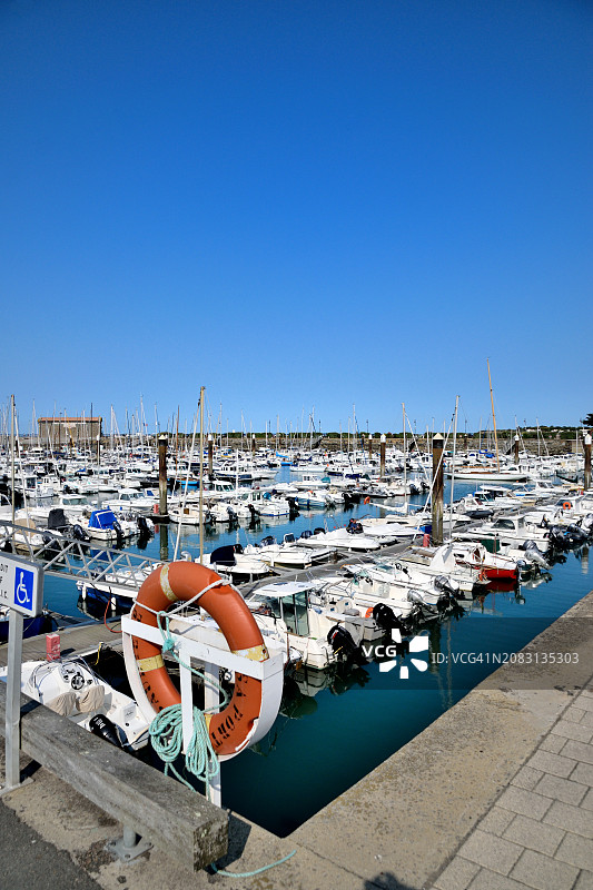 Noirmoutier岛，Herbaudière码头图片素材