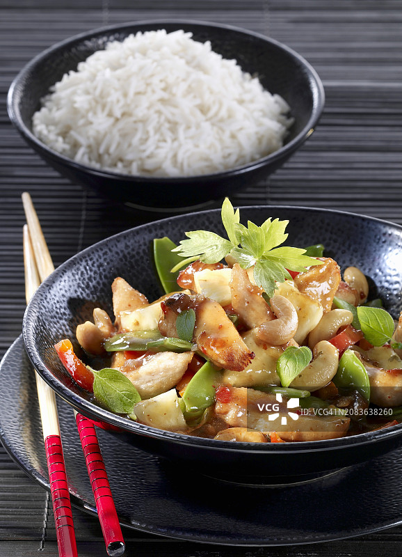 糖醋鸡肉饭图片素材