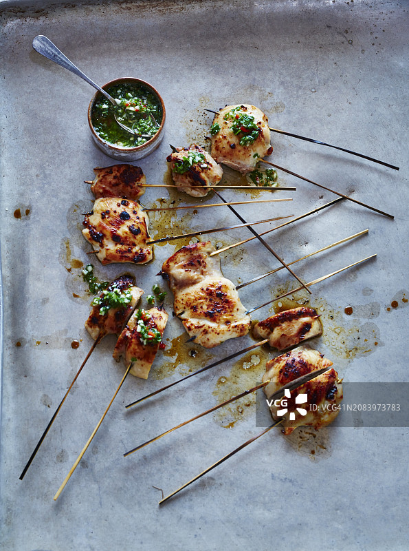 烤鸡肉莎莎酱图片素材