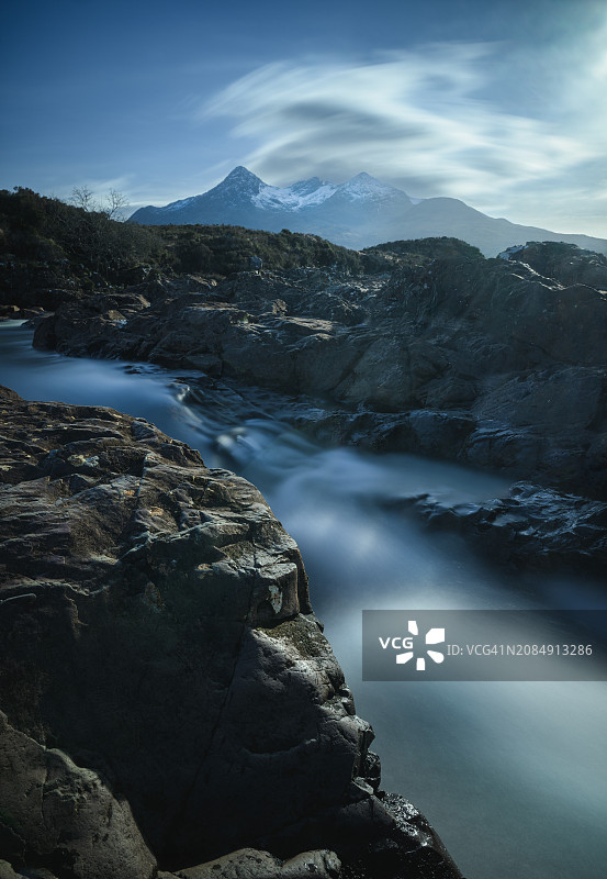 斯利加achan河和库林山图片素材