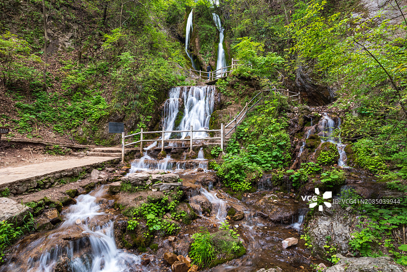 洛阳重渡沟风景区瀑布图片素材