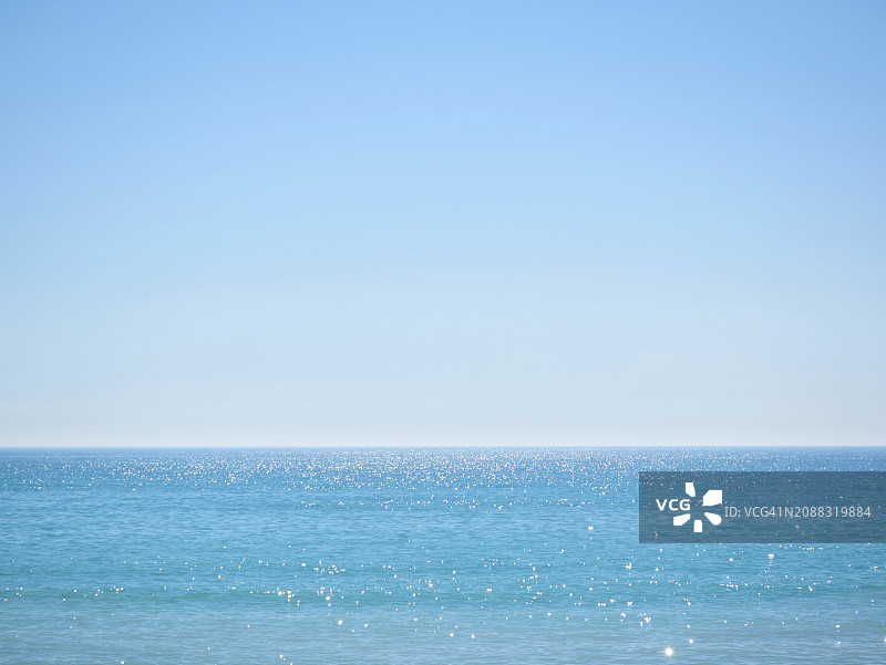 阿尔梅纳拉海滩的地平线图片素材