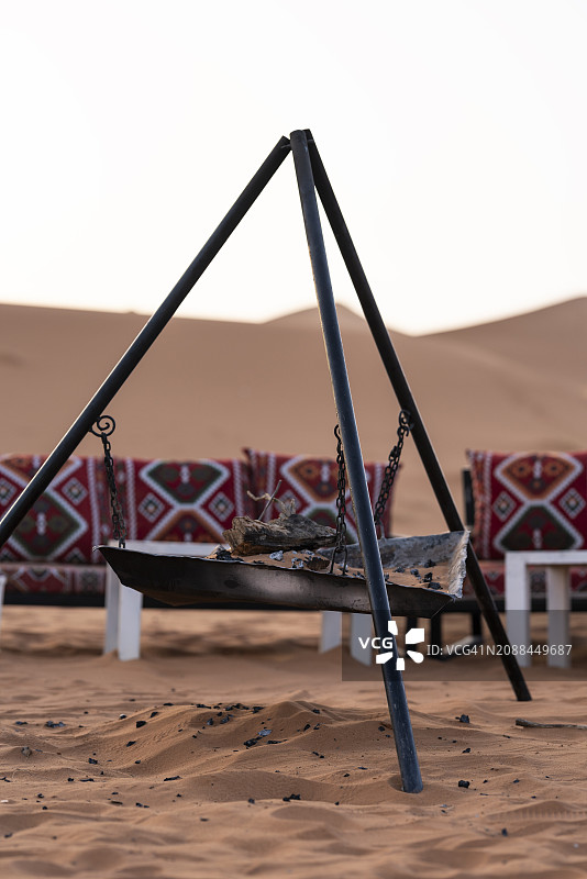 摩洛哥梅尔祖卡沙漠中的天堂住宿图片素材