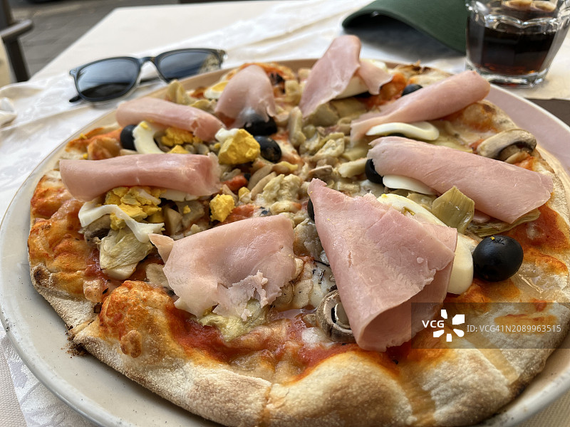 意大利风味 capricciosa 比萨图片素材