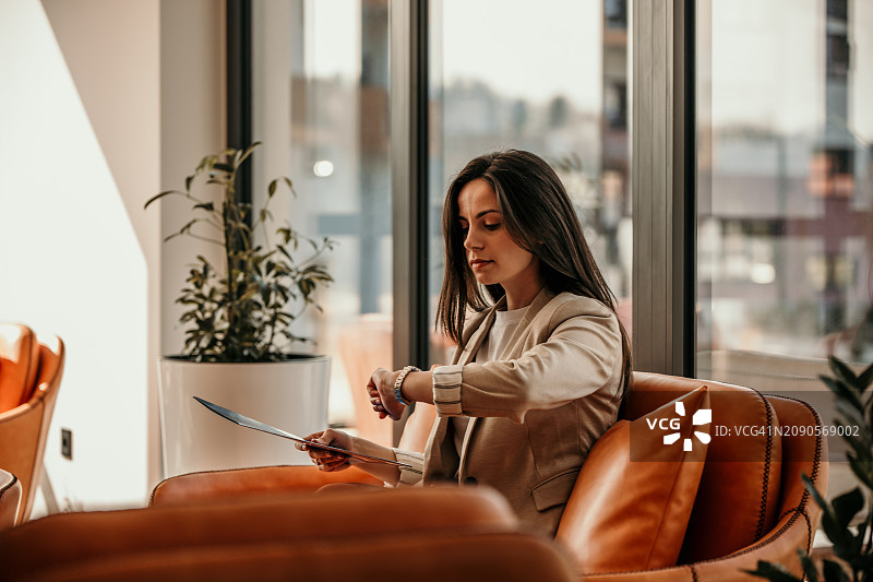 现在几点？图片素材