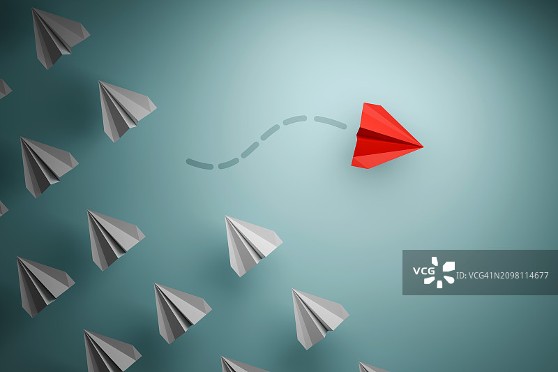 纸飞机飞向不同的方向图片素材