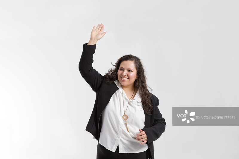 Z世代女性全身照工作室人像图片素材