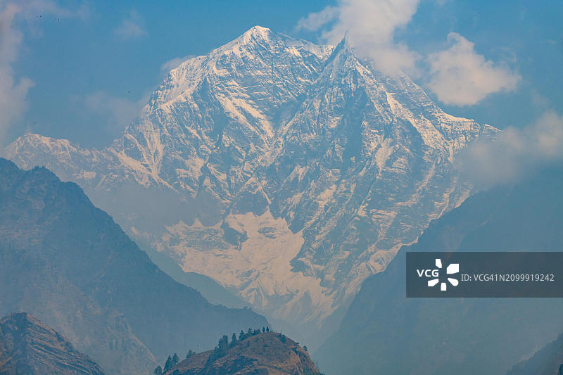 亚洲尼泊尔甘达基省的安纳布尔纳峰，海拔8091米图片素材