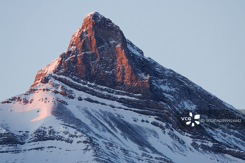 三姐妹山的主峰图片素材