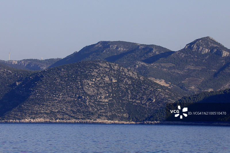 克罗地亚达尔马提亚海岸亚得里亚海的沿海水域图片素材