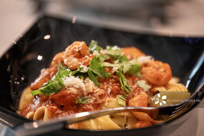 鲜虾和意大利面图片素材