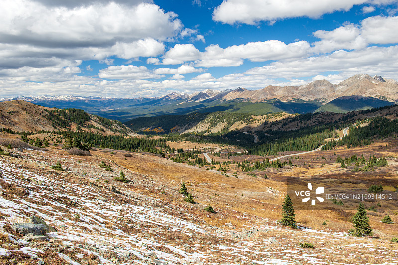秋季的科顿伍德山口图片素材