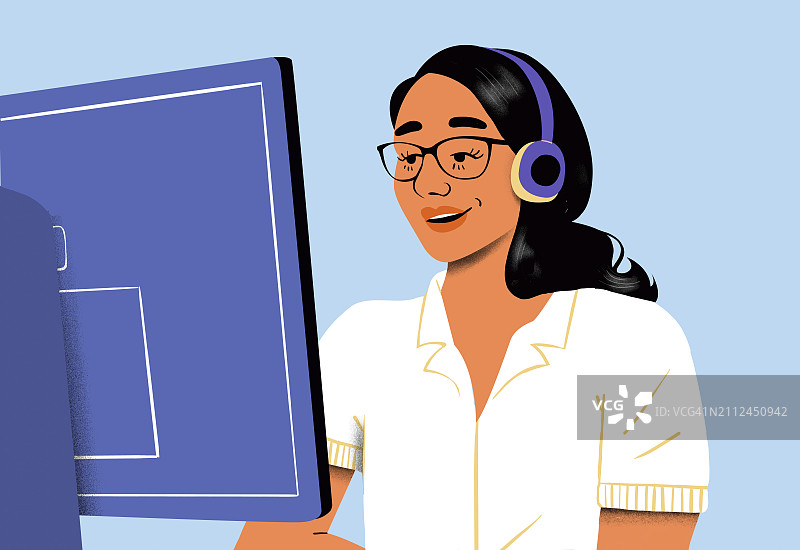对着电脑微笑的客服代表图片素材