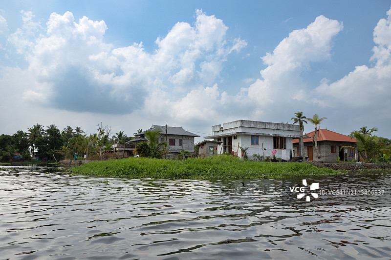 喀拉拉邦阿勒皮的回水乘船之旅图片素材