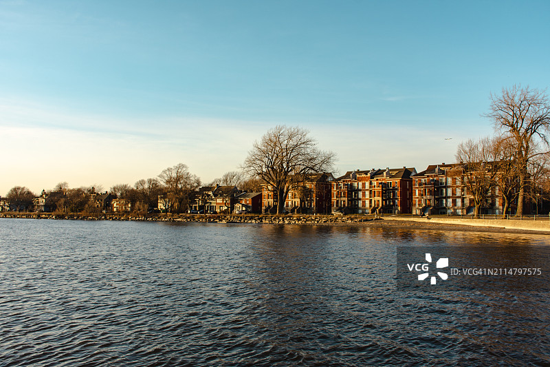 拉欣运河的自然风光图片素材